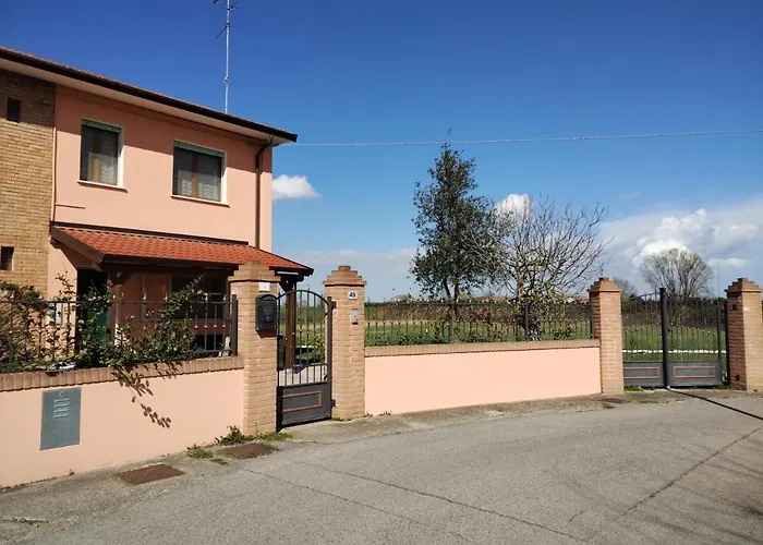 別荘 Casa Bellini コマッキオ